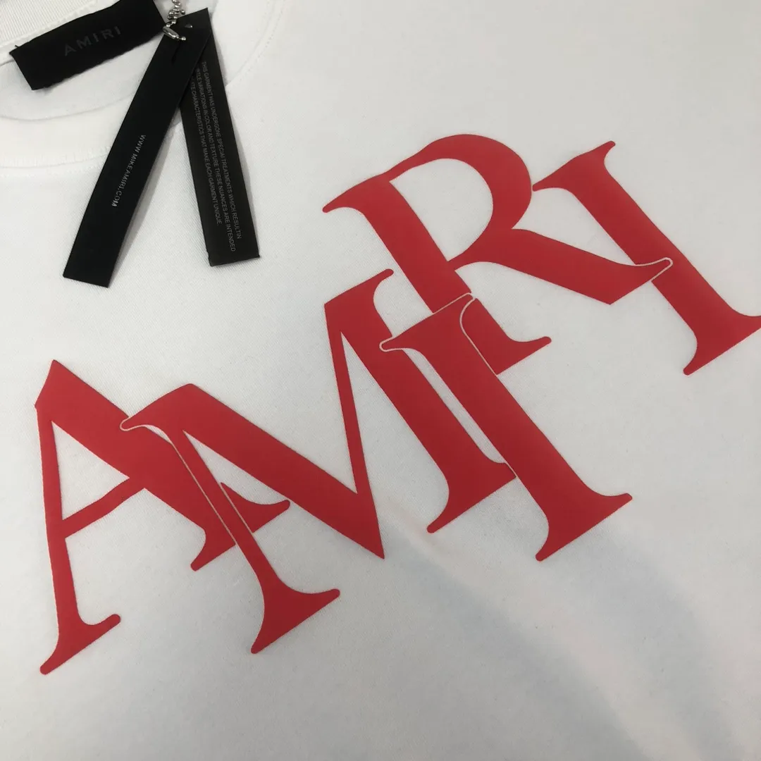 C🌟Amiri 26ss counter Same Style round neck short-sleeved T-shirt ~ Customized suede foam embossed logo craft on the chest! Specially available in custom fabrics! Thick plate three-dimensional! The thicker clothes make the overall breathable and soft texture more prominent, and the full cotton texture makes it extremely comfortable. A must-have item for Premium people, complete with original accessories and accessories! Same Style for men and women! Color: Black White Mint Green Size: XS S M L (larger version! Please state your height and weight when placing an order!)